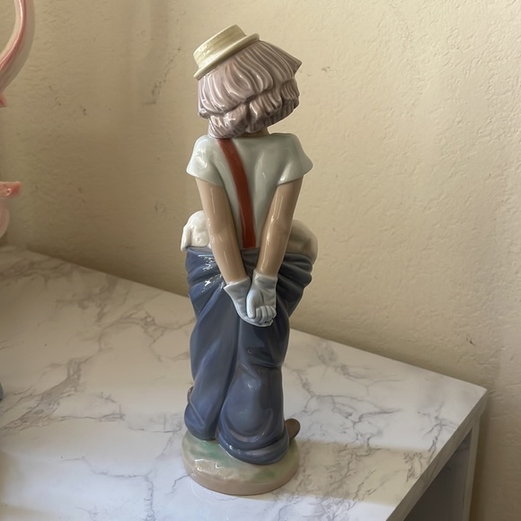Lladro clown with puppies - Picture 2 of 4